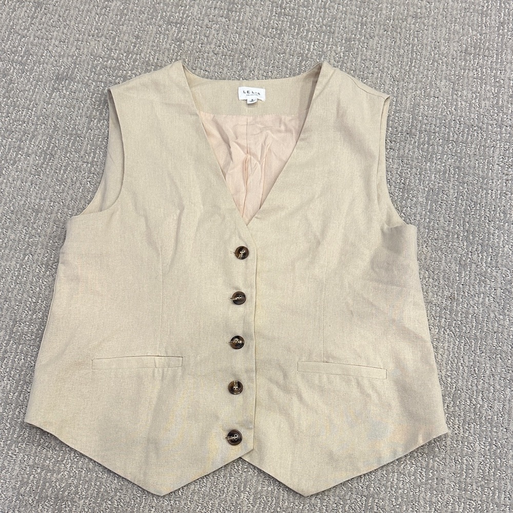 Le Lis Cream Button-Up Vest
